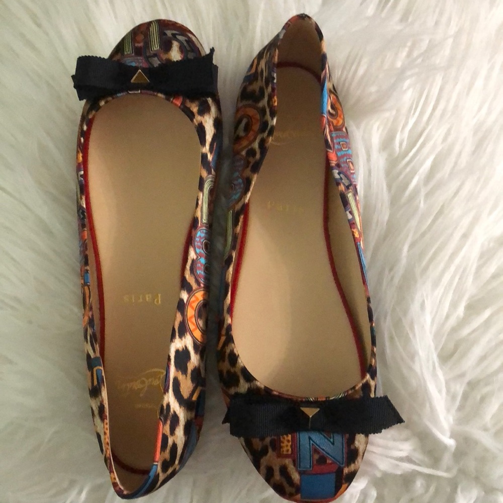 🖕🏽poshmark they kept my authentic shoes